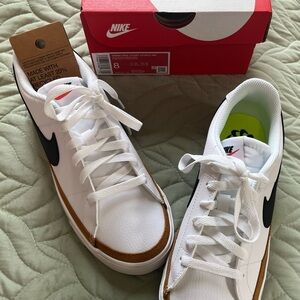 Women’s brand new Nike Court Legacy NN  Size 8.  PRICE IS FIRM